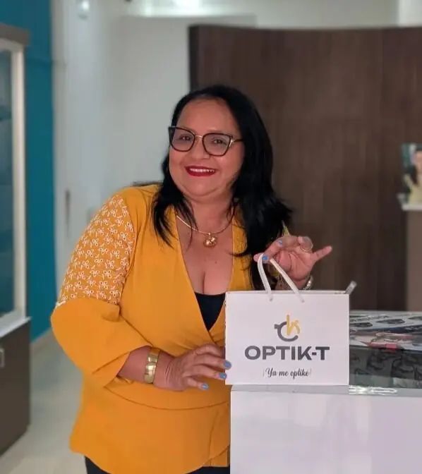 Taller de lentes OPTIK-T